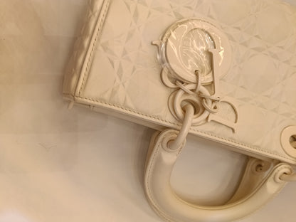 Dior Lady D'Joy Medium Cannage Diamond Latte 2022