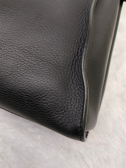 Fendi Peekaboo Reguler Black GHW