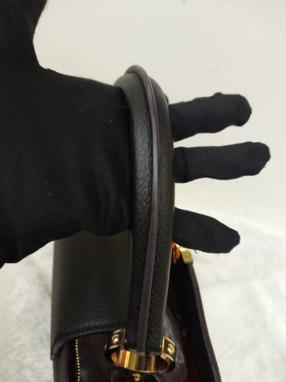 LV Capucines PM Taurillon Noir 2019