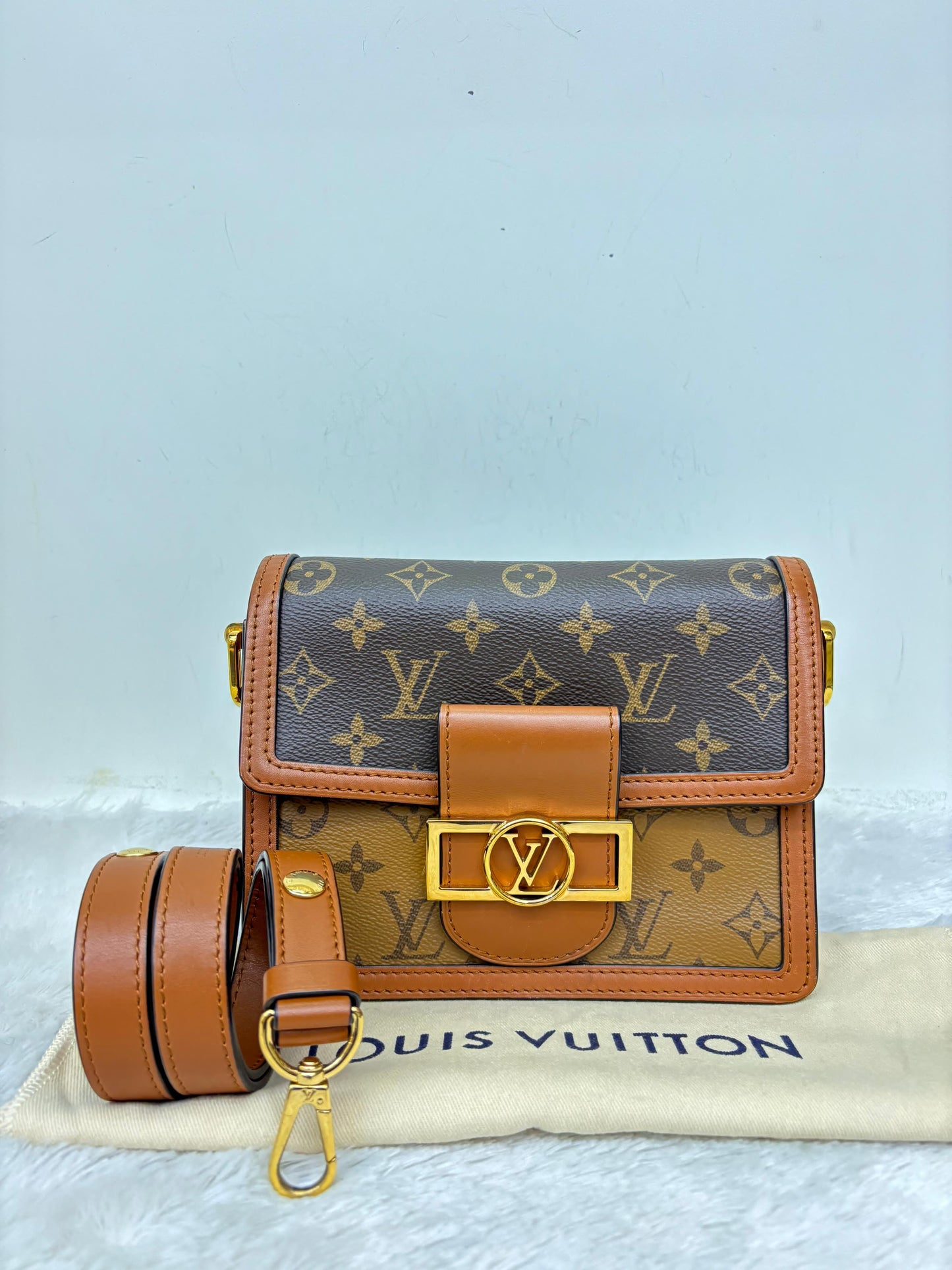 LV Dauphine Mini Monogram Reverse 2019