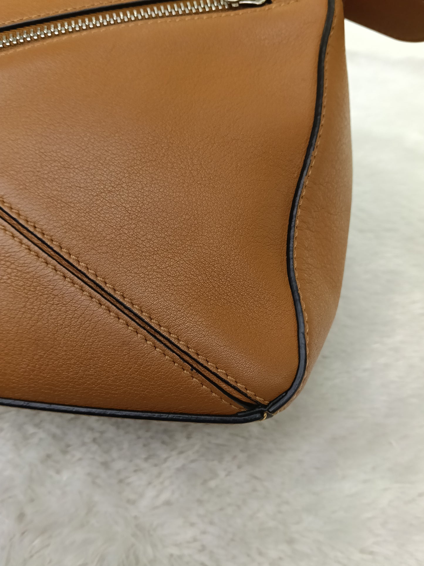 Loewe Puzzle Small Tan SHW 2018