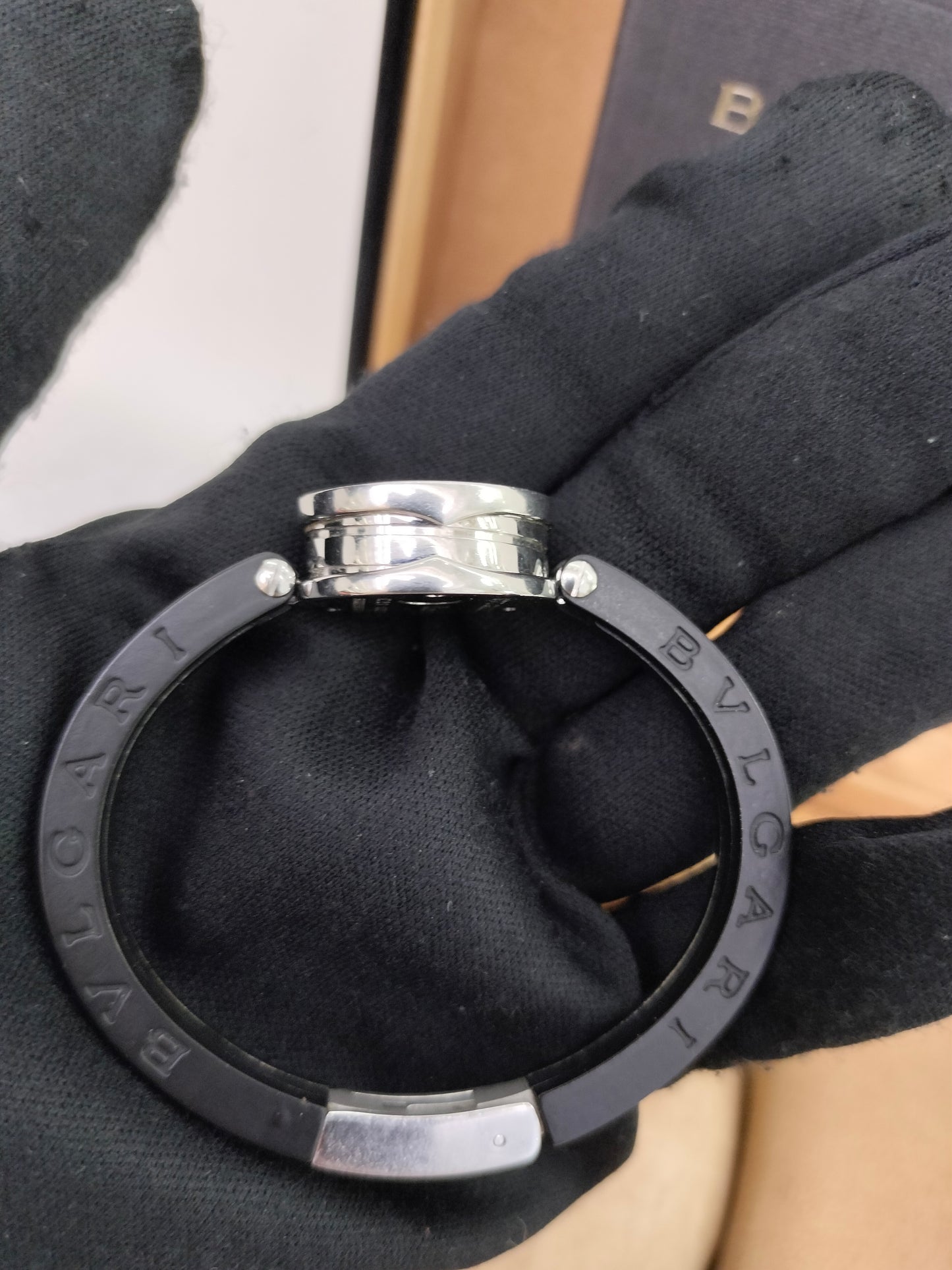 Bvlgari Zero Wrist Watch Black Diamond Bezel