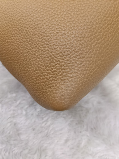 Hermes 2424 29 Togo Biscuit Alezan GHW #Z