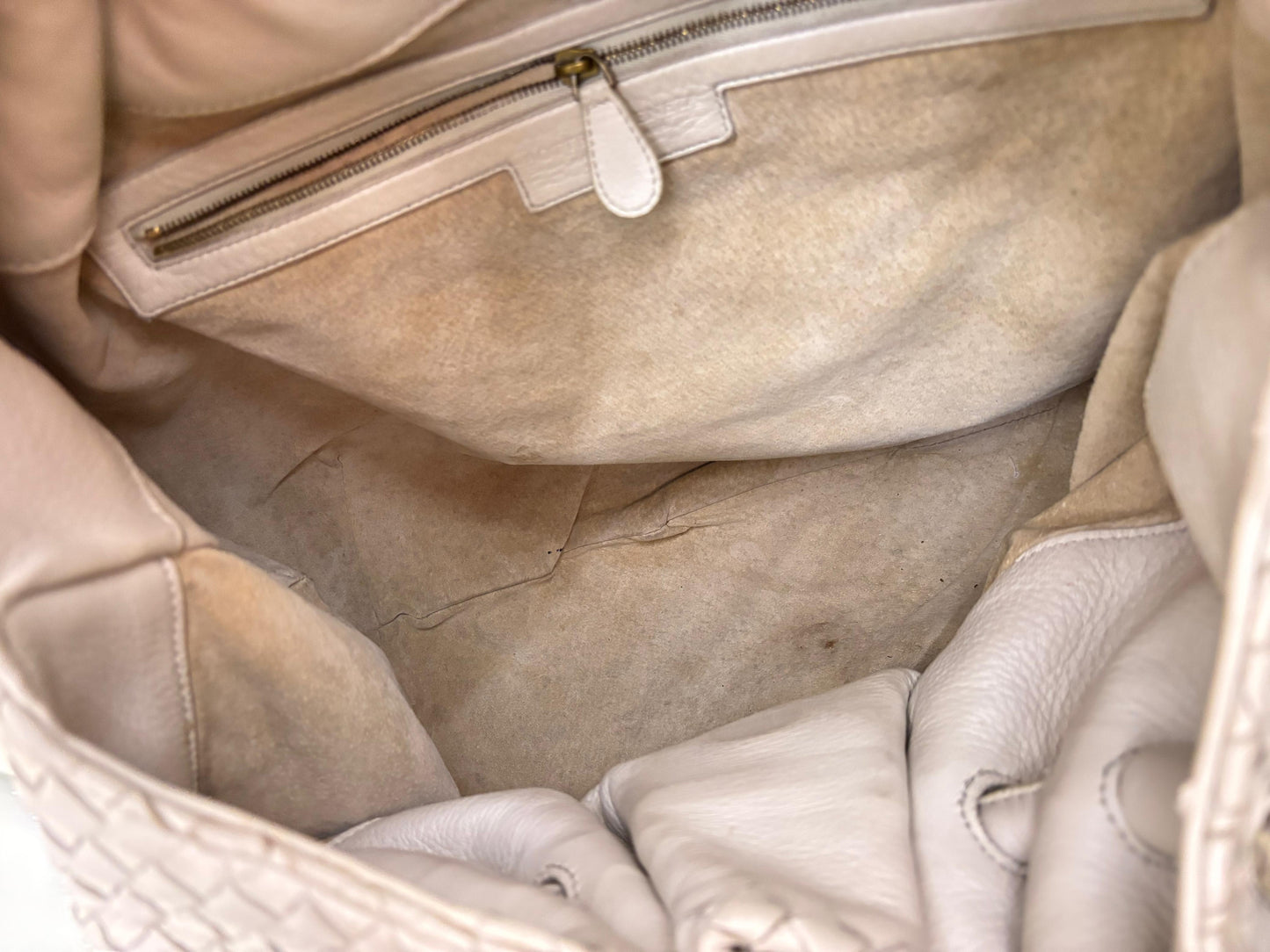 Bottega Veneta Oversized Hobo Lizard and Crocodile Trim Blanco RGHW 2008