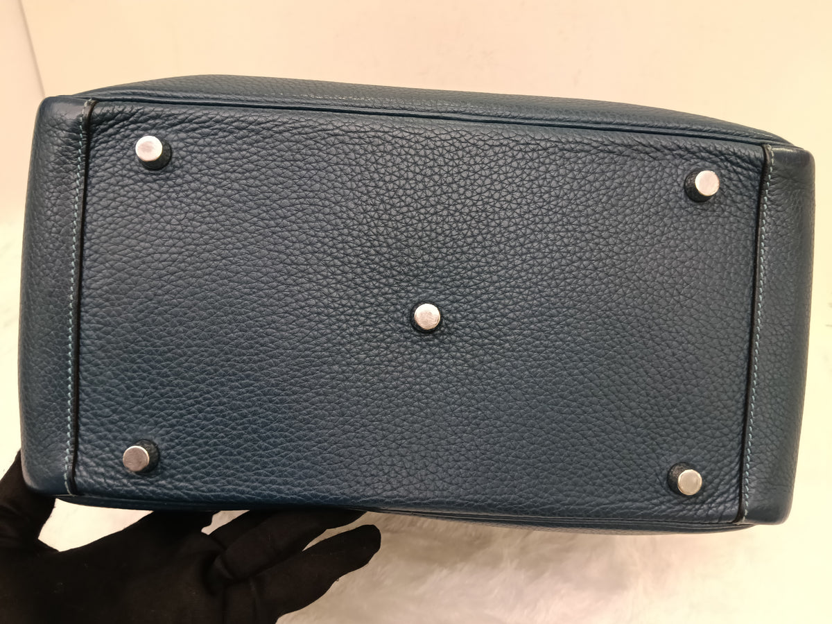 Lindy 30 Clem Colvert Turquoise PHW #R square