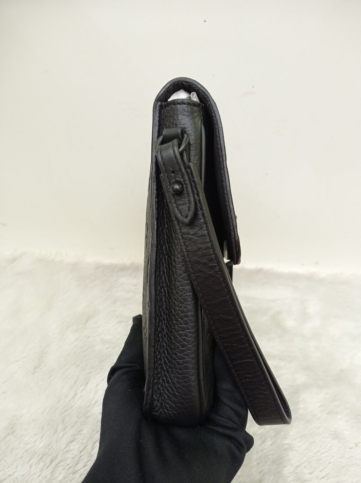 LV S Lock A4 Pouch Monogram Empreinte Black (CHIP)