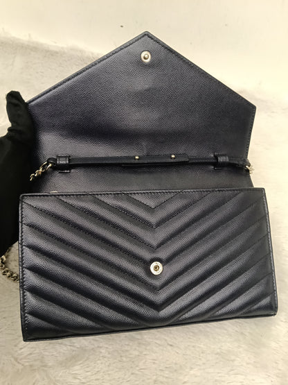 YsL WOC 22 Matelasse Monogramme Grained Navy SHW 2018