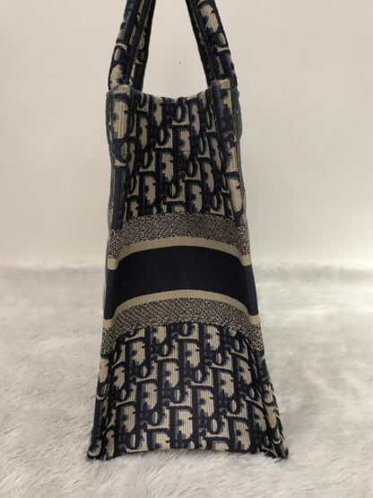 Dior Tote Book Medium Oblique Navy 2018