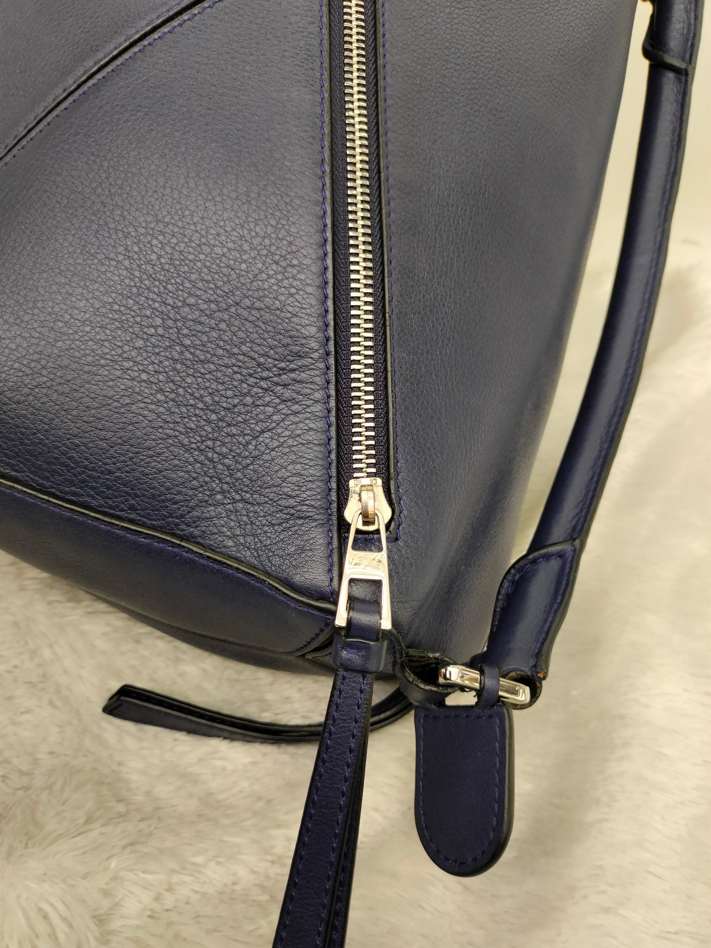 Loewe Puzzle Medium Blue SHW 2017