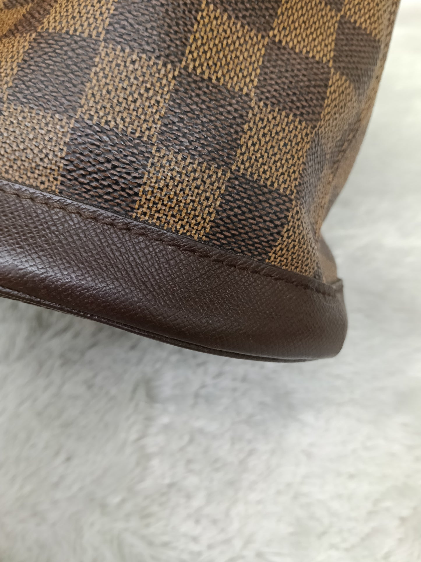 LV Marais Bucket Damier