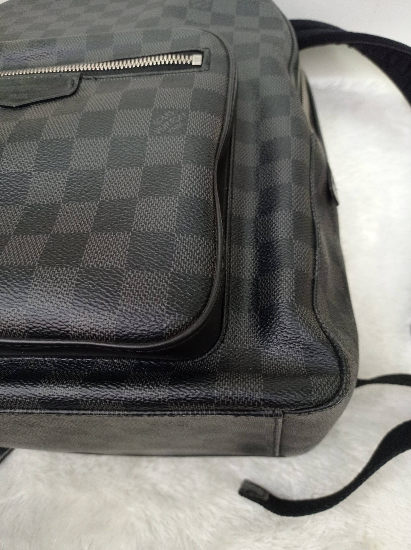 LV Josh Backpack Graphite 2016