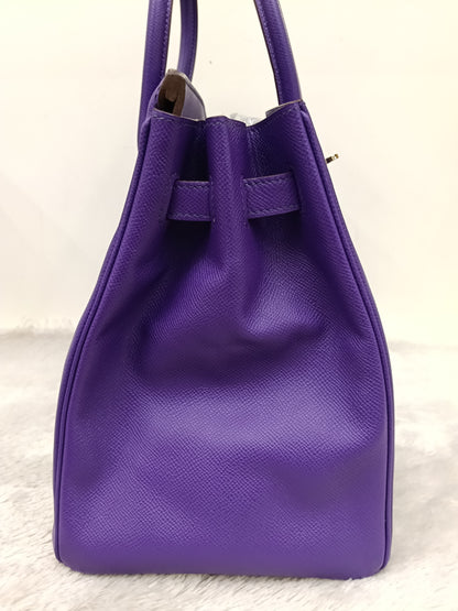 B35 Epsom Ultraviolet PHW #P square