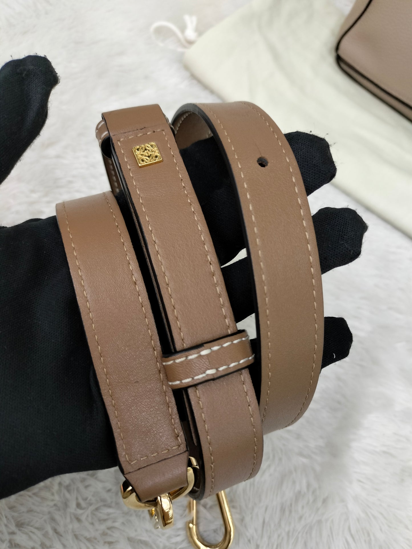 Loewe Puzzle Small Grained Sand Mink GHW 2020