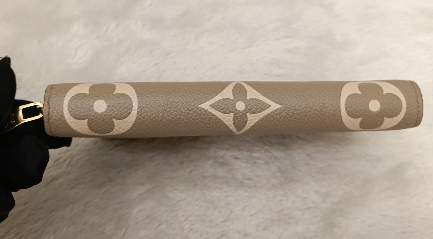 LV Zippy Wallet Monogram Empreinte Tourterelle Creme (CHIP)