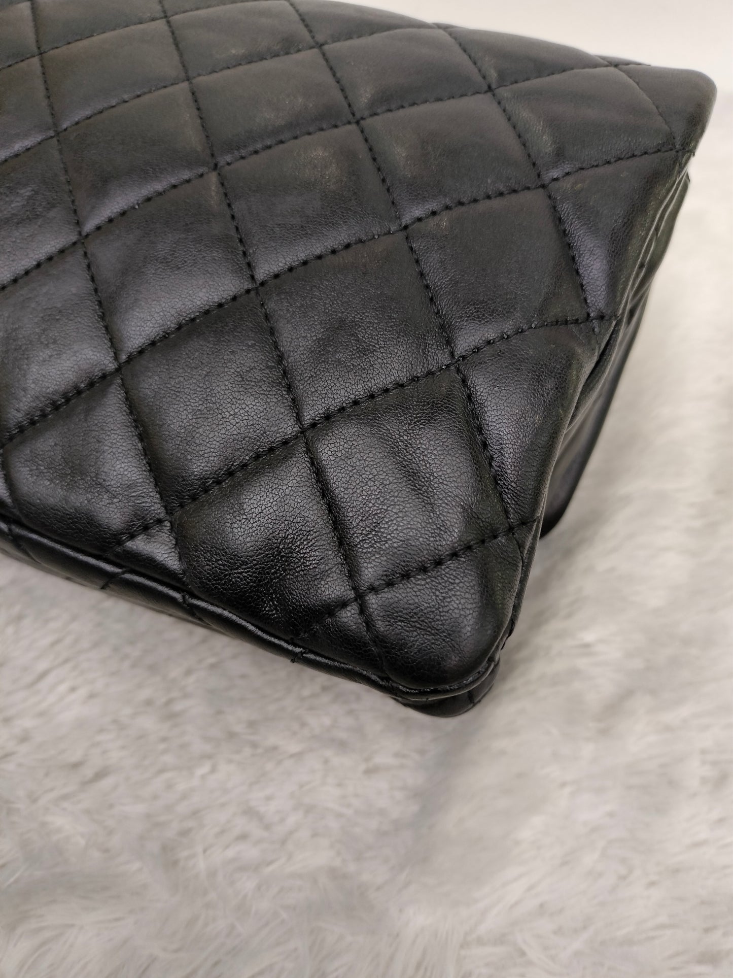 Chanel Small Pillow Crush Flap Lamb Black GHW (CHIP)