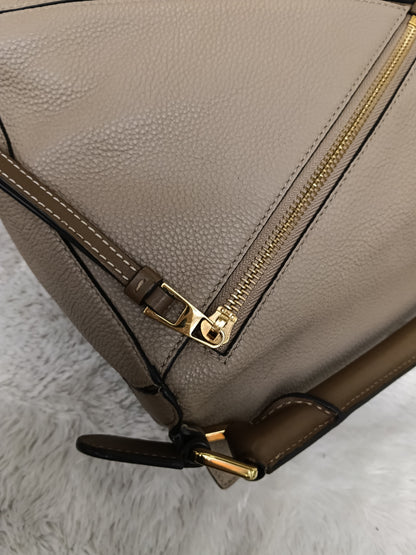 Loewe Puzzle Medium Grained Sand Mink GHW 2018
