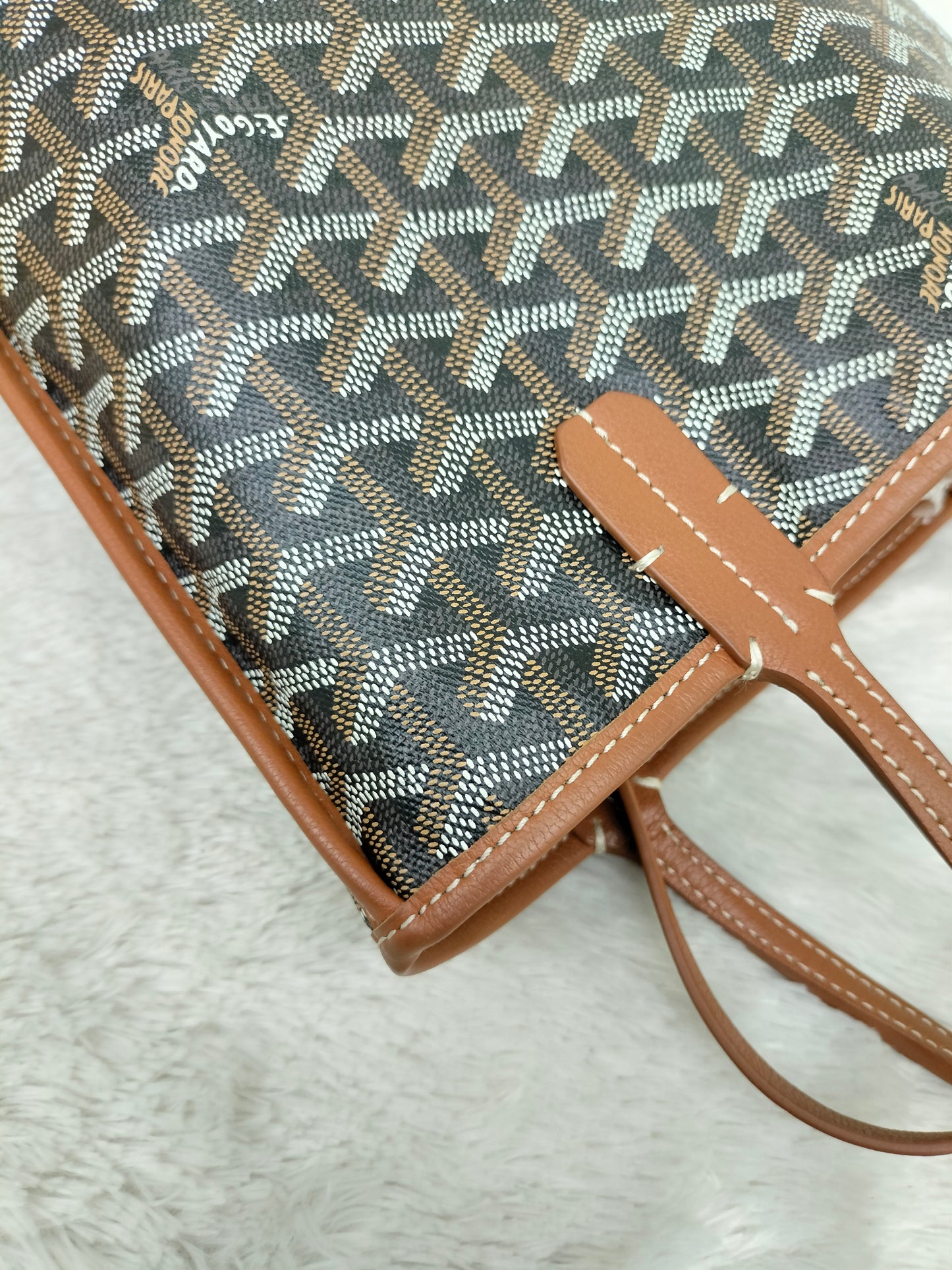 Goyard Anjou Mini Black Tan