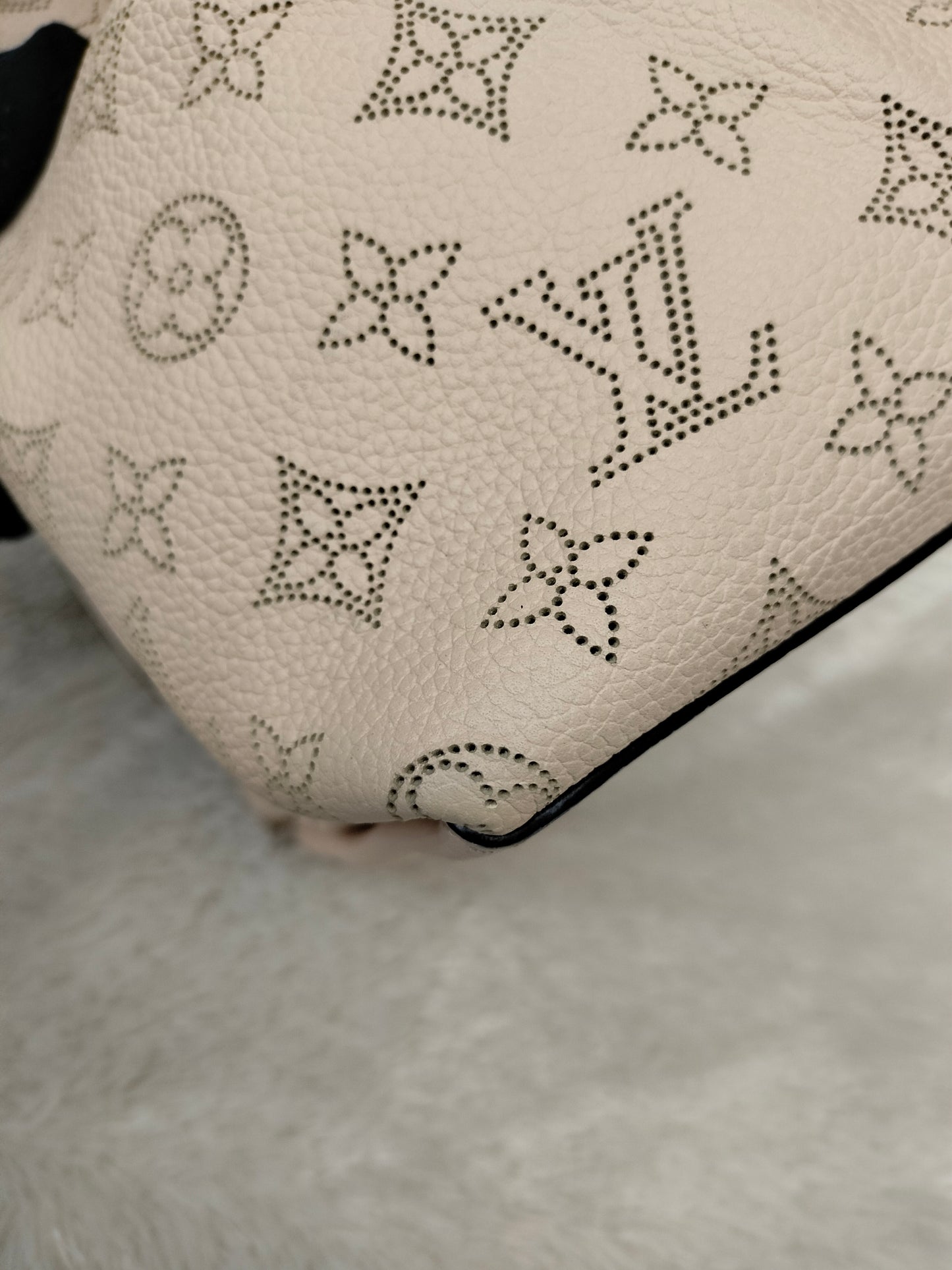 LV Muria Mahina Creme 2021 (CHIP)