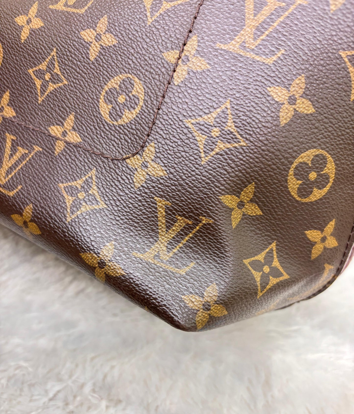 LV Majestueux MM Monogram Ostrich Lizard Bordeaux 2012