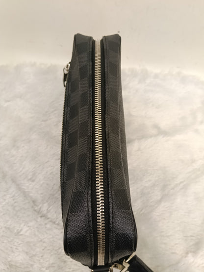 LV Kasai Clutch Graphite 2018