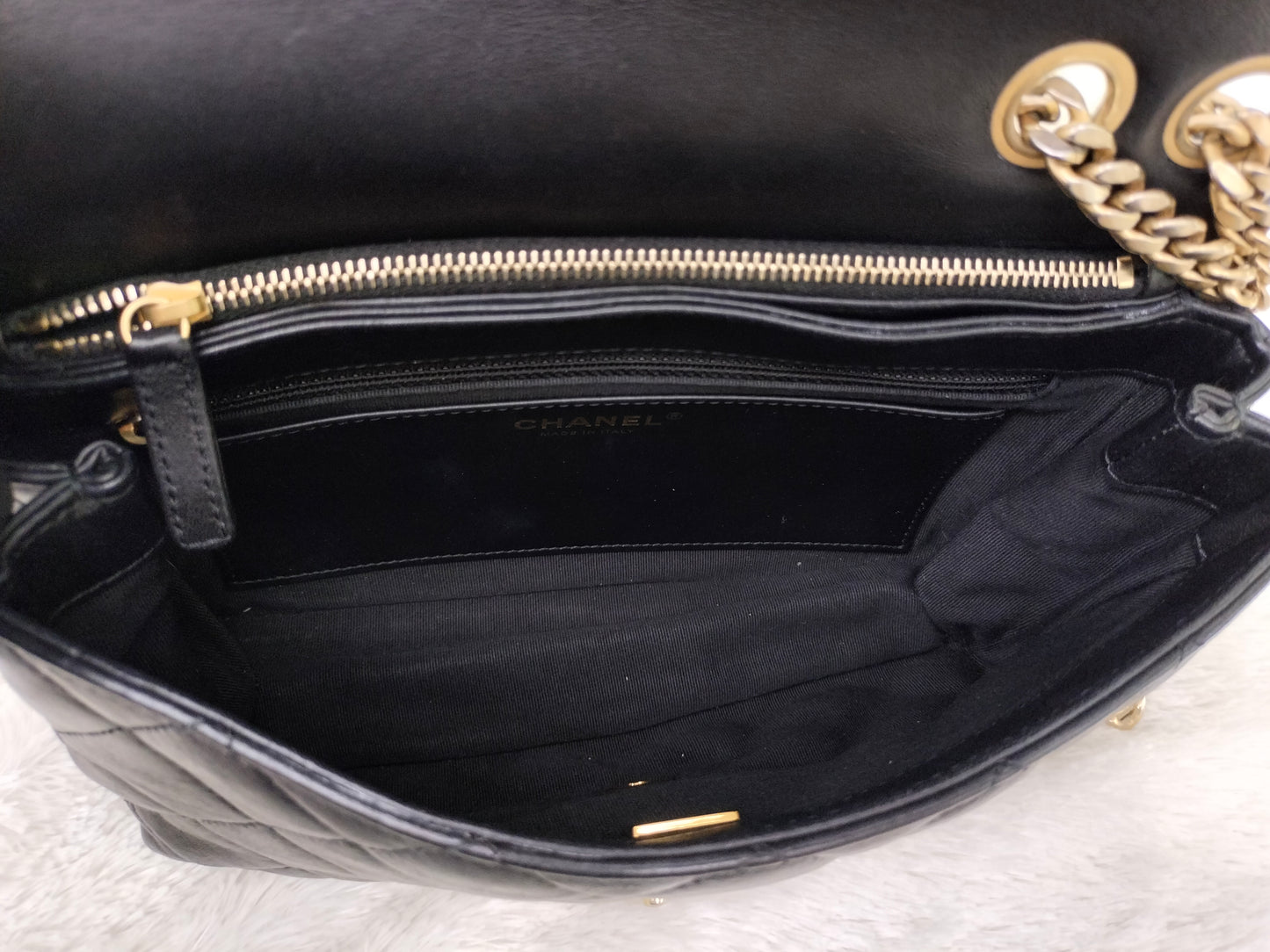 Chanel Small Pillow Crush Flap Lamb Black GHW (CHIP)