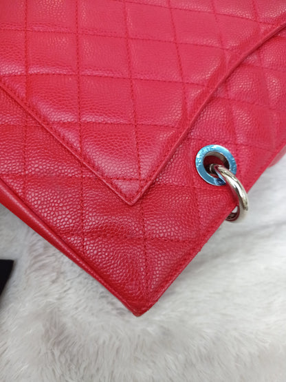 Chanel GST Caviar Red SHW #19