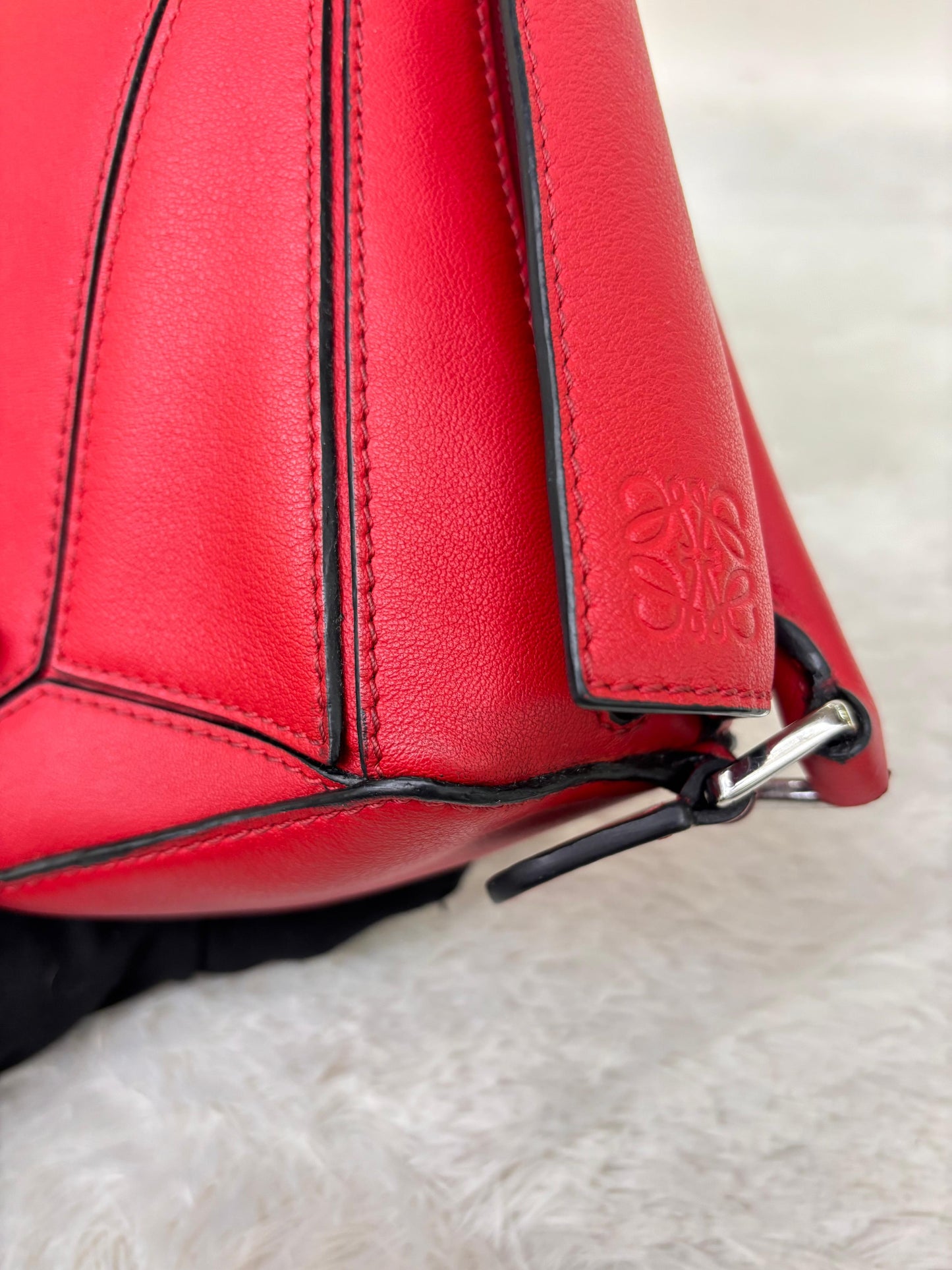 Loewe Puzzle Mini Red SHW 2018