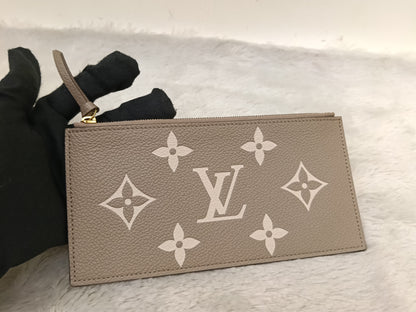 LV Pochette Felicie GM Monogram Empreinte Tourterelle Creme (CHIP)