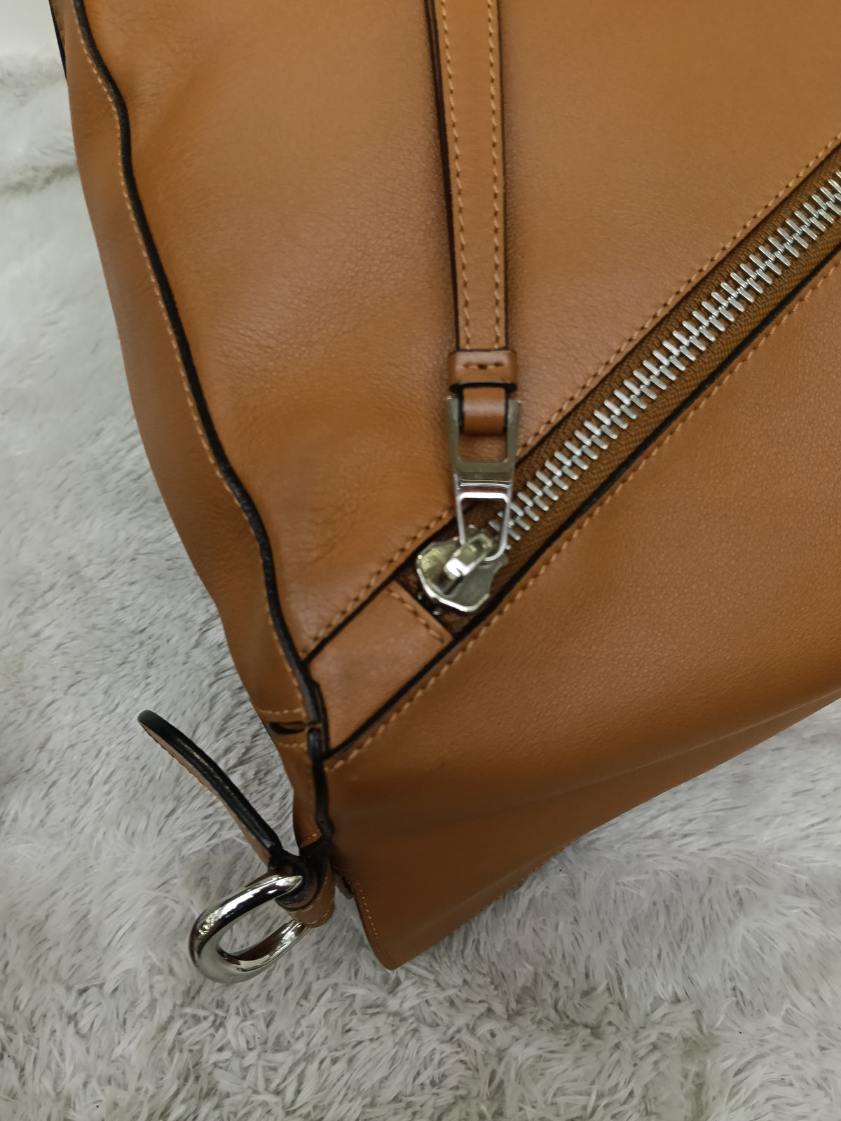 Loewe Puzzle Large Calfskin Tan SHW 2016