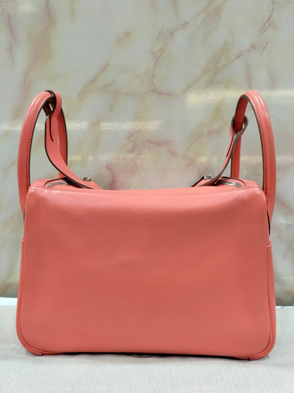 Lindy 30 Evercolour Flamingo PHW #R square