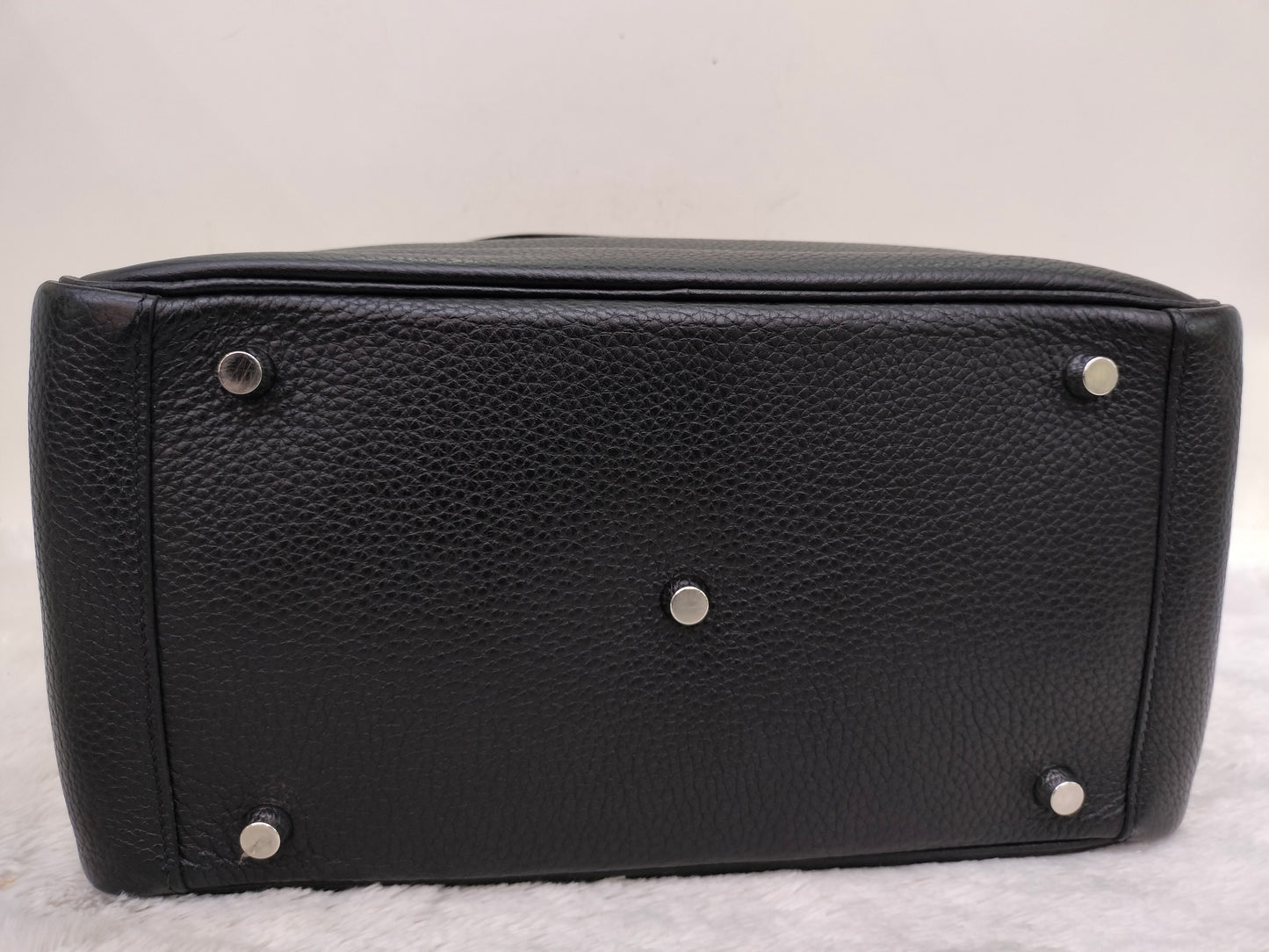 Lindy 30 Clem Black PHW #Q square