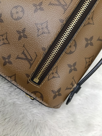 LV Metis Monogram Reverse 2018