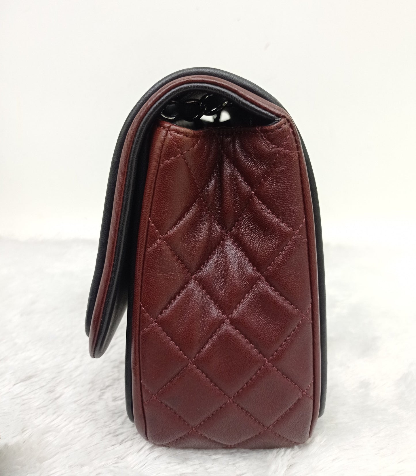 Chanel Twist Flap Large Lamb Black Burgundy SHW #18