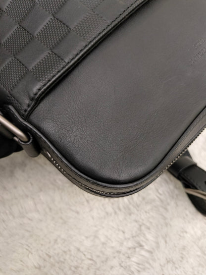 LV District Onyx Damier Infini Black 2017