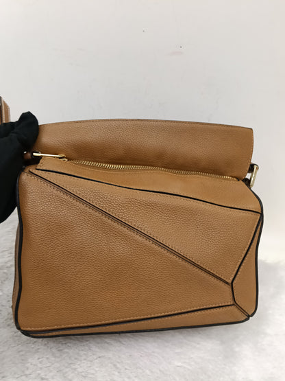 Loewe Puzzle Small Grained Caramel SHW 2020