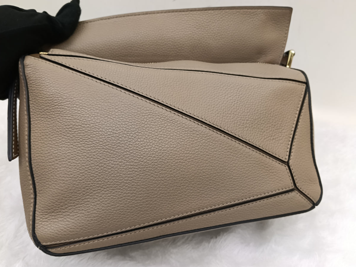 Loewe Puzzle Small Grained Sand Mink GHW 2019