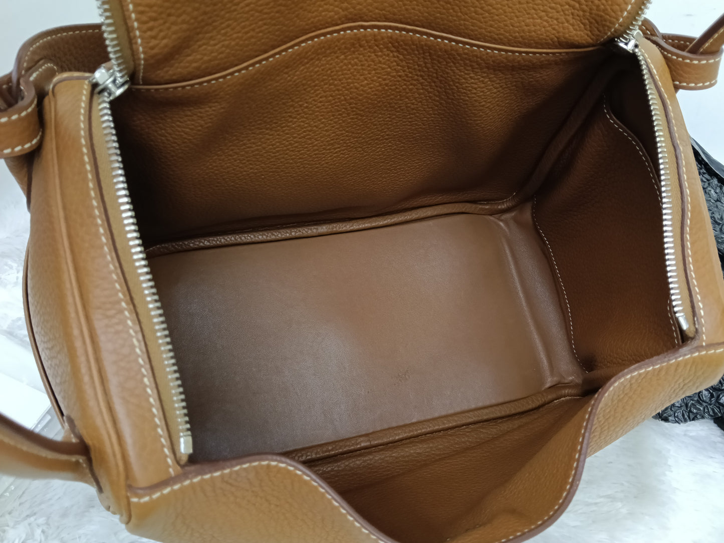 Lindy 30 Clem Gold PHW #R square