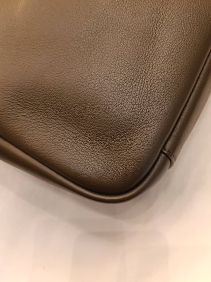 YsL Le 5 A 7 Supple Small Grained Green GHW 2025