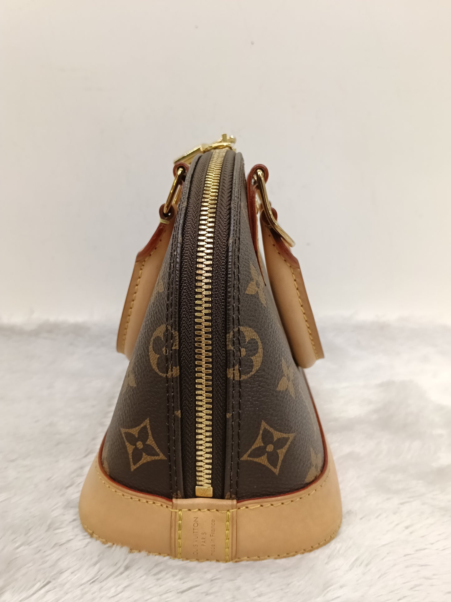 LV Alma BB Monogram 2025 (CHIP)