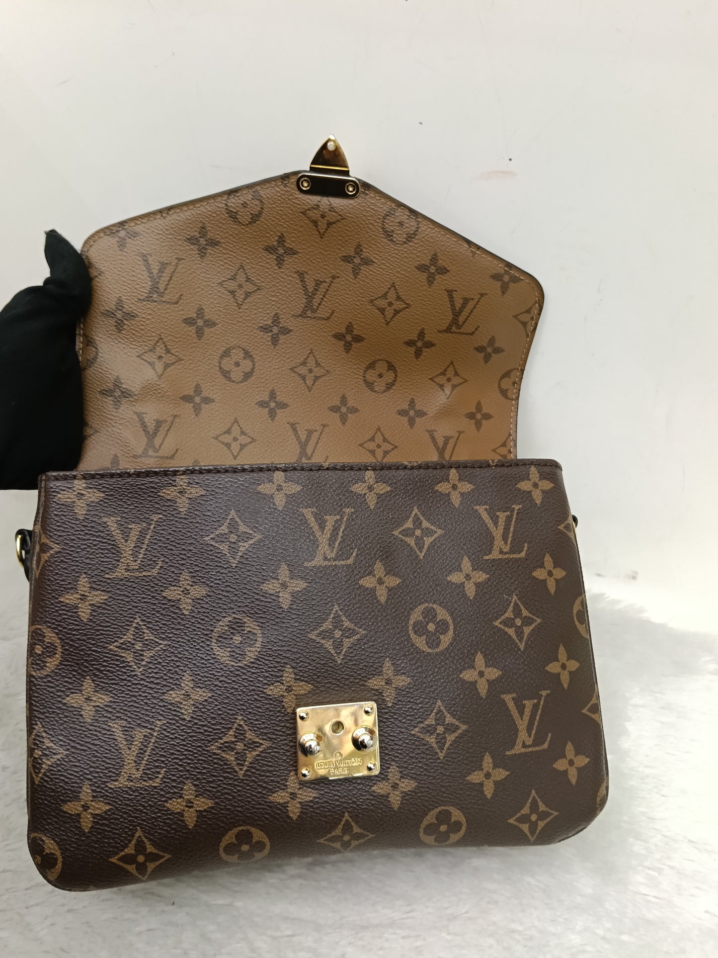 LV Metis Monogram Reverse 2018