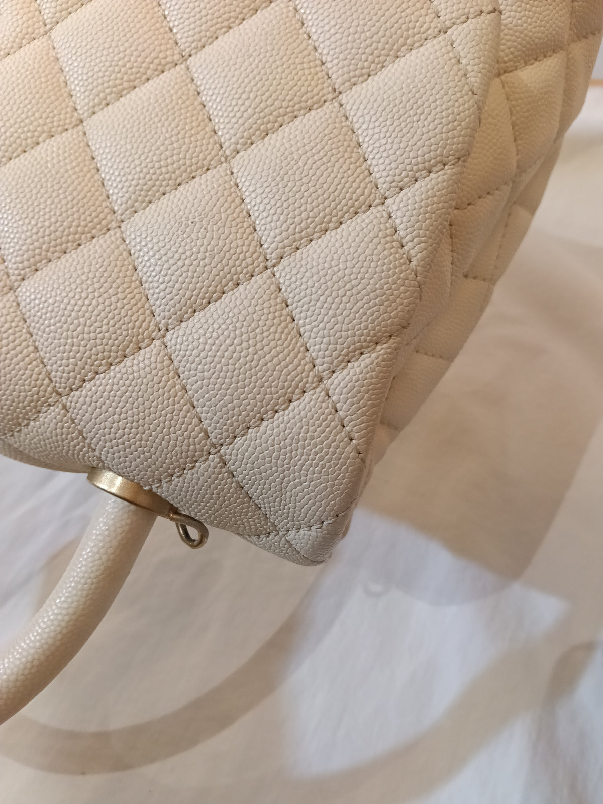 Chanel Coco Handle Medium Caviar Ivory GHW #24
