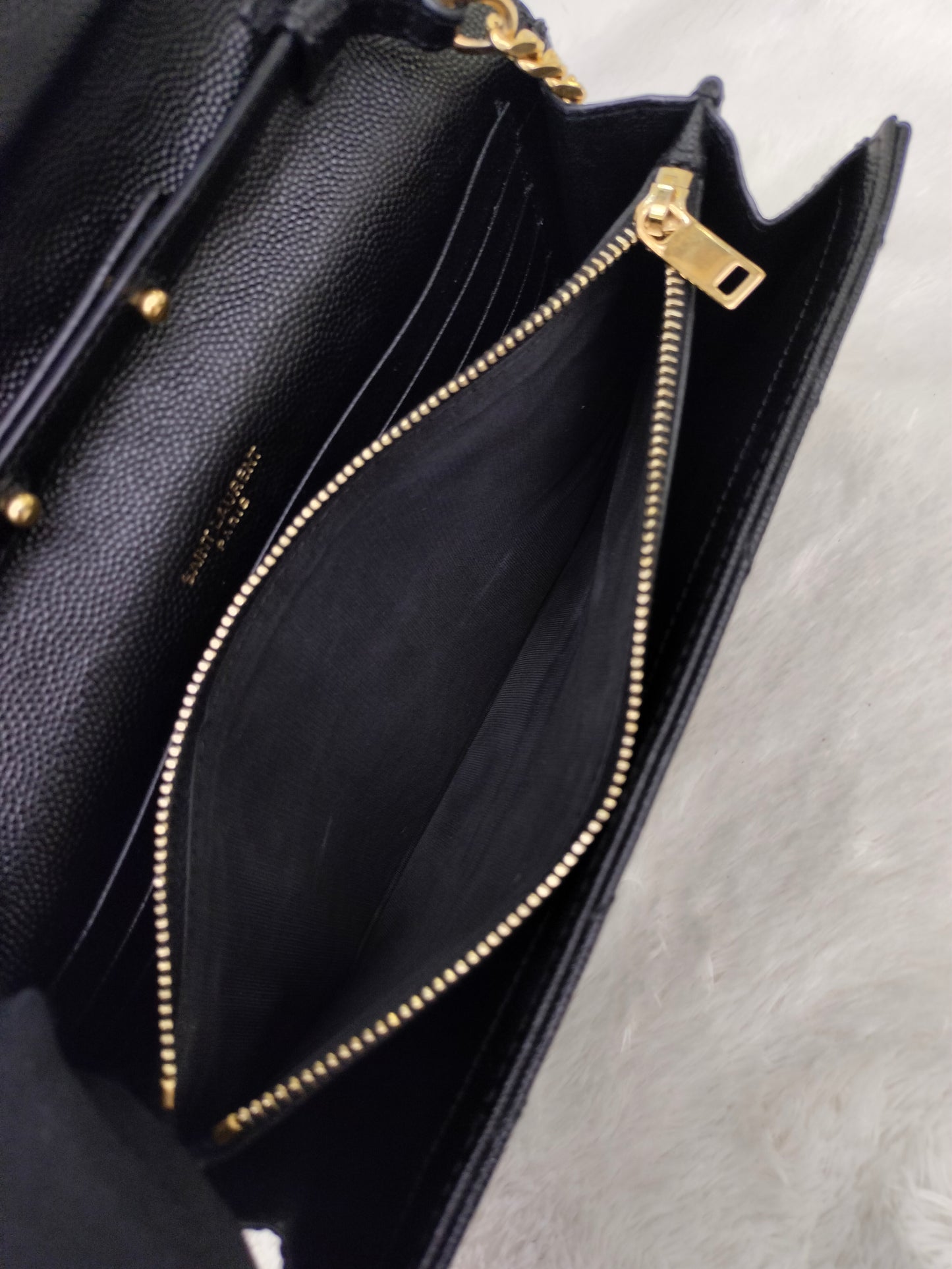 YsL WOC 22 Chevron Grained Black GHW 2021