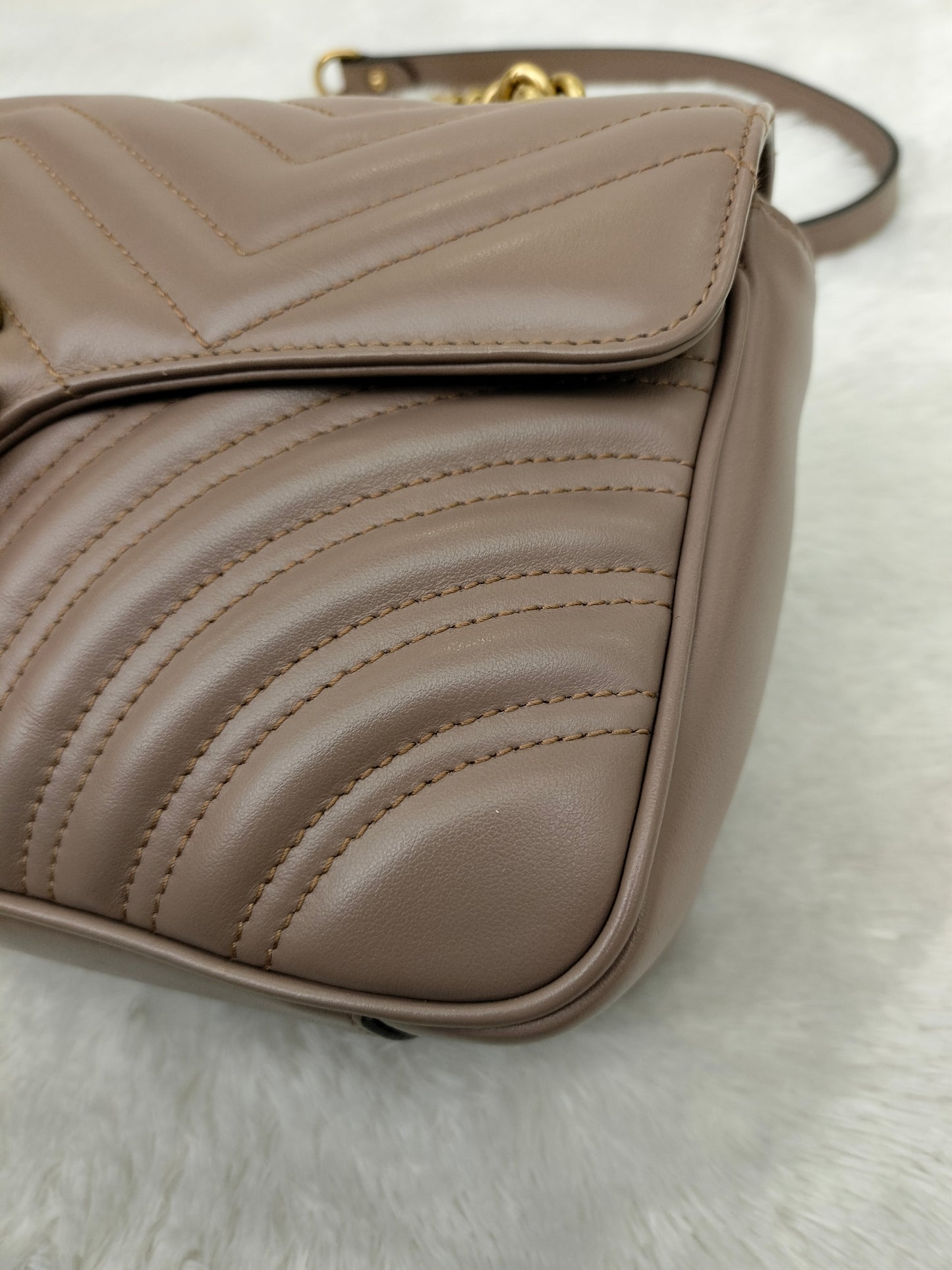 Gucci Marmont Small Nude GHW