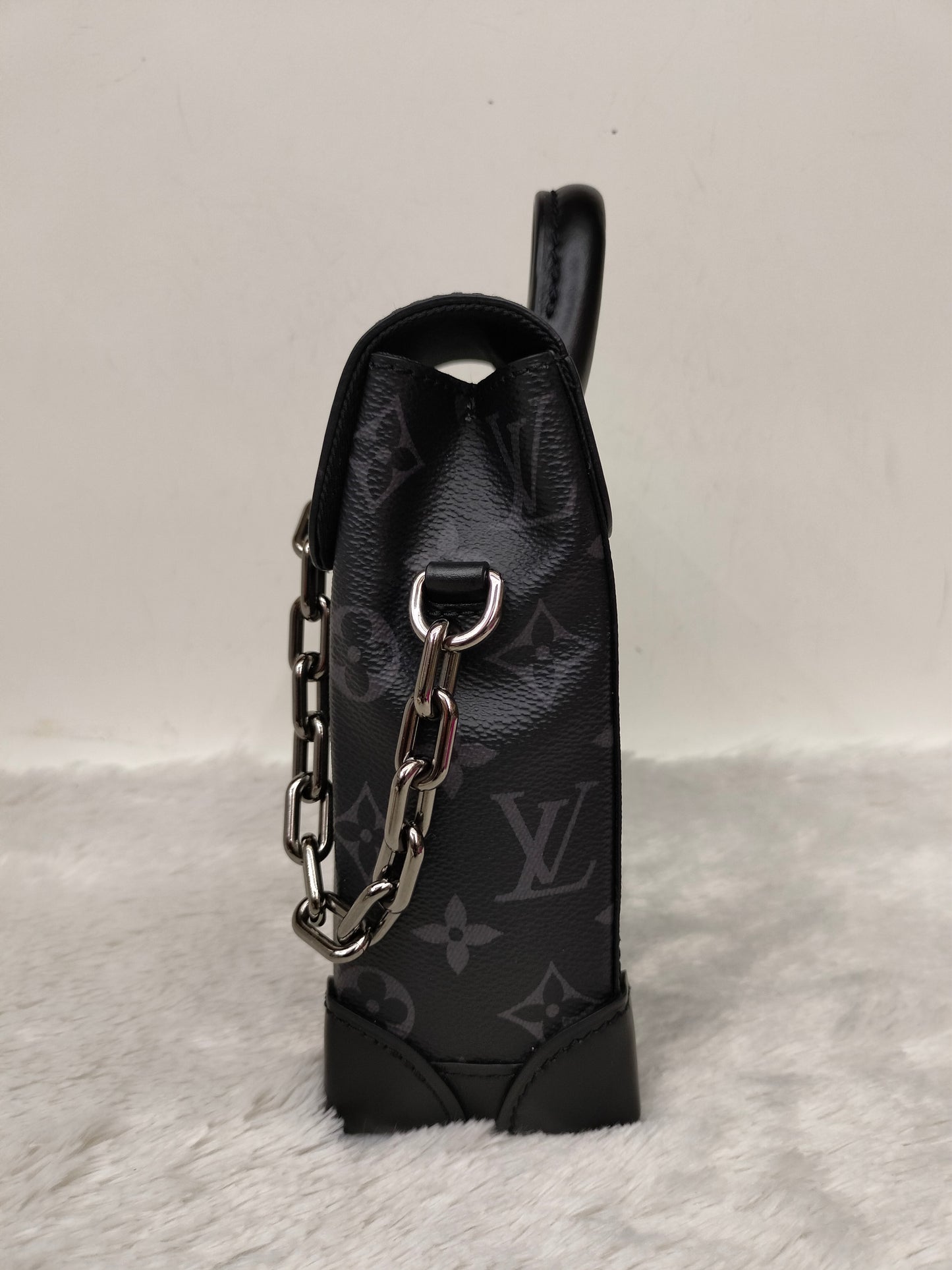 LV Nano Steamer Monogram Eclipse (CHIP)
