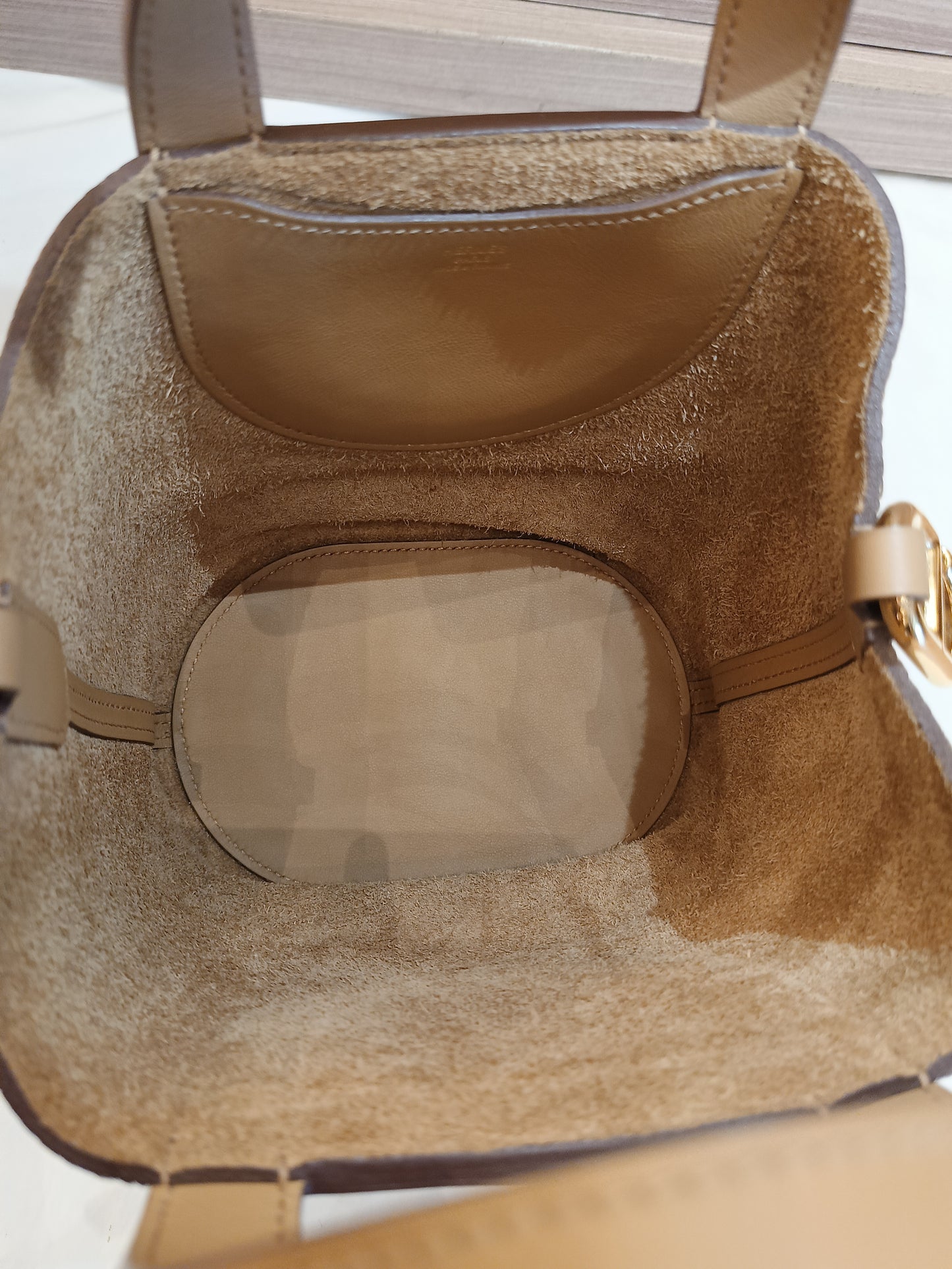 Hermes In The Loop 18 Clem Biscuit GHW #B