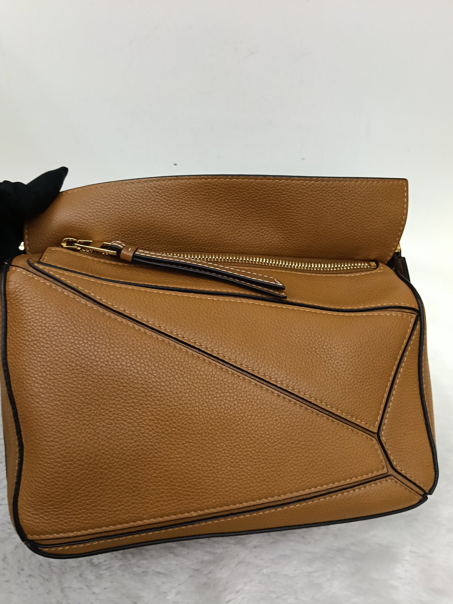 Loewe Puzzle Small Grained Light Caramel GHW 2019