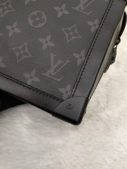 LV Soft Trunk Monogram Eclipse 2019