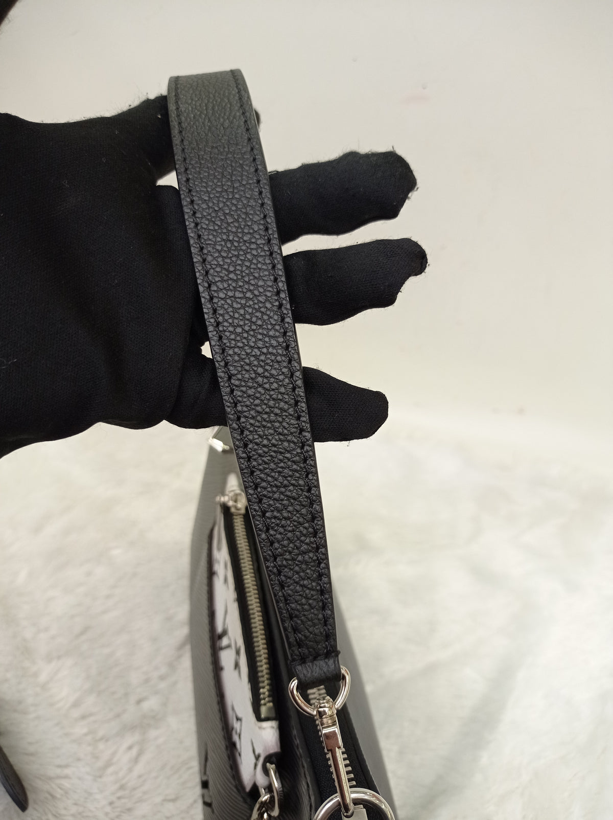 LV Marelle NM Epi Noir (CHIP)