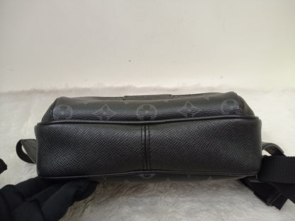 LV Outdoor Bumbag Taigarama Monogram Noir 2019