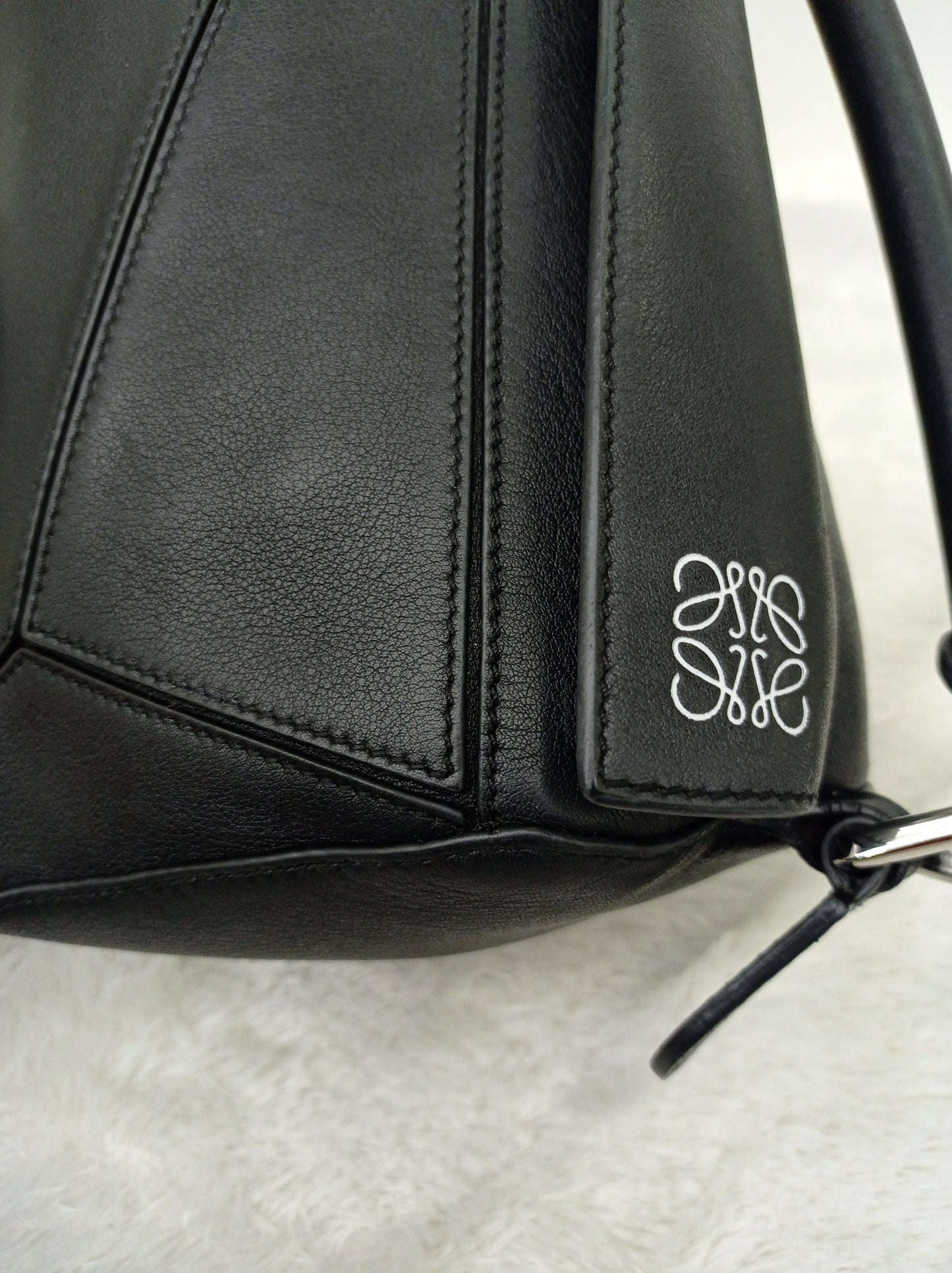 Loewe Puzzle Small Black SHW 2017